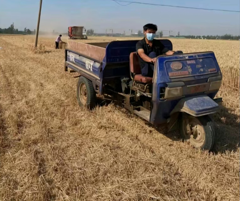 社会观察-1985年福州军区被撤，司令员江拥辉无新任命，江：给我接军委总机