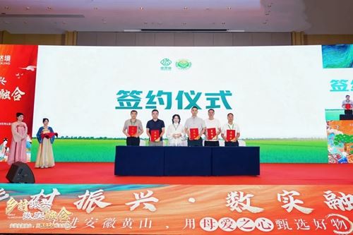 书法家潘军的艺术人生_财富号_东方财富网 https://caifuhao.eastmoney.com/news/20250710164936833345930(图2)