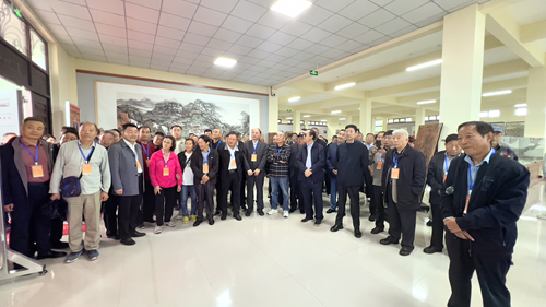 山东枣庄瑞琴艺术馆举办“纪念抗战胜利80周年庆国庆沂蒙情”书画大展(图5)