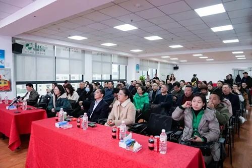 全省140余位外贸精英齐聚华诚生物，共探罗汉果甜蜜事业出海口(图1)