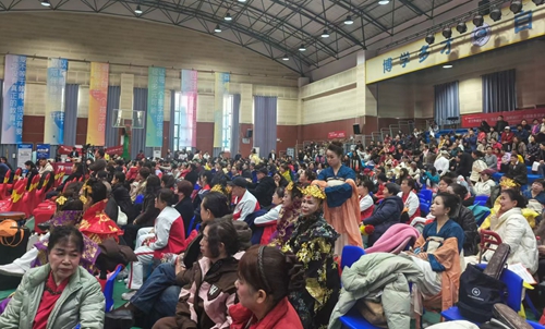 学锦社区“善满湘江•美映朝晖”公益盛典暨迎新年文艺汇演圆满举行(图5)