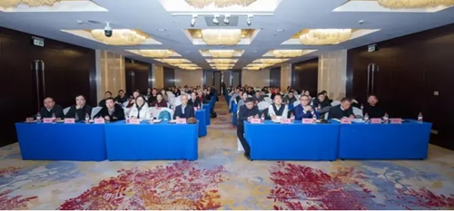 第三届云天大讲堂聚焦上市公司庭外重组，共探市场法治化破局路径(图1)