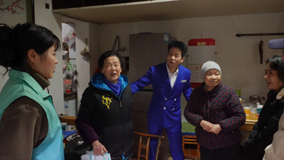党建引力聚合力 赓续初心敬荣光——小艾康养科技临时党支部开展2月主题党日暨春节走访慰问活动(图2) 党建引力聚合力 赓续初心敬荣光——小艾康养科技临时党支部开展2月主题党日暨春节走访慰问活动(图2)