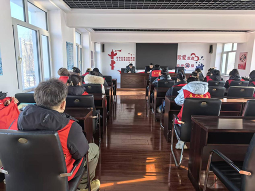 佳木斯市东风区禁毒办召开节前安全教育会议，筑牢禁毒社工安全防线(图3)