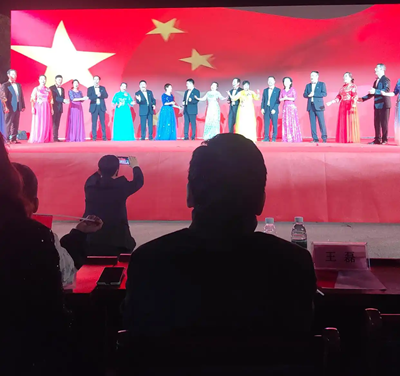 清明雨纷纷,宗亲祭英魂,纪念欧阳笛渔烈士红色文艺汇演在湖北石首隆重举行(图8) 清明雨纷纷,宗亲祭英魂,纪念欧阳笛渔烈士红色文艺汇演在湖北石首隆重举行(图8)