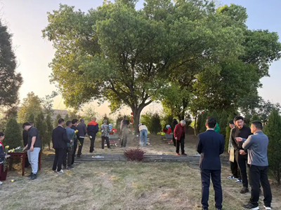 清明雨纷纷,宗亲祭英魂,纪念欧阳笛渔烈士红色文艺汇演在湖北石首隆重举行(图15) 清明雨纷纷,宗亲祭英魂,纪念欧阳笛渔烈士红色文艺汇演在湖北石首隆重举行(图15)