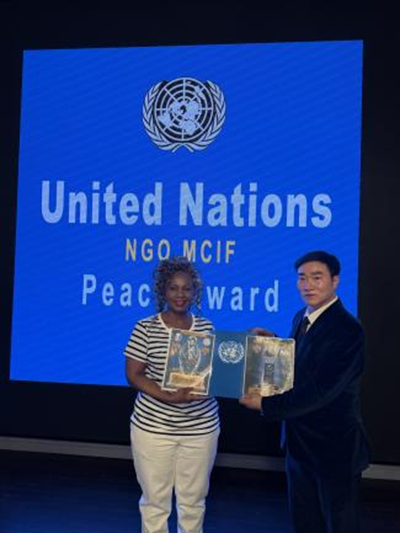 世界艺术家协会主席王余根荣获联合国两项殊荣(图2)