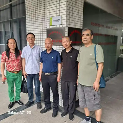 翰墨润校园 书法传经典——国礼艺术大师马君声莅临我校传经送宝(图4)
